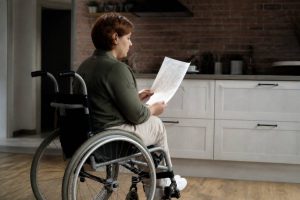 Électricité tarif social : conditions, démarches et avantages pour les personnes en situation de handicap